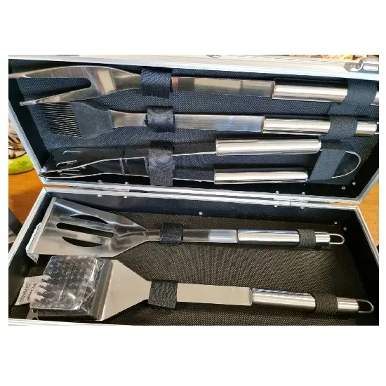 5 Pieces BBQ Tool Set